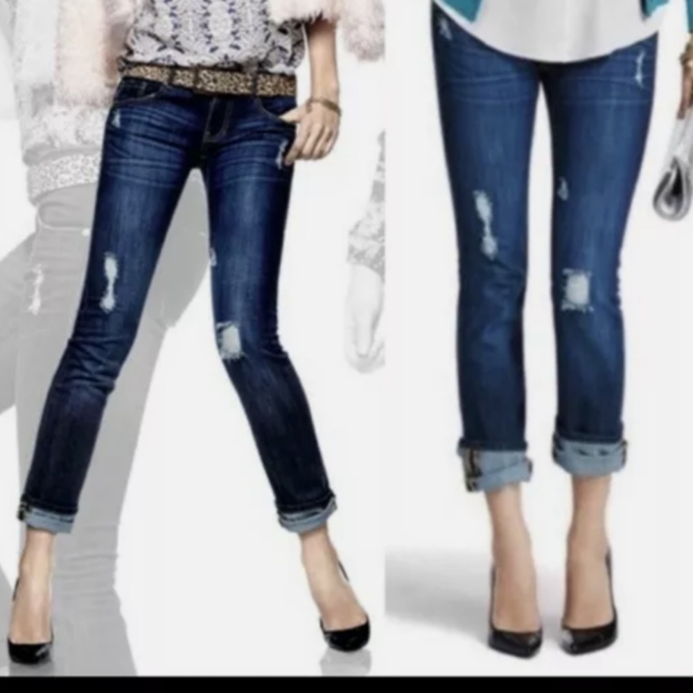 Cabi Slim Boyfriend Distressed Jeans size 2 style #3045
